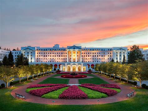The greenbrier hotel - Greenbrier Resort Special Events & Packages. Elevate your experience at The Greenbrier with special offers and packages tailored for occasions of all sorts, from golf getaways to …
